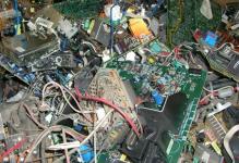 Motherboard scrap