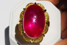 Marveulos Ruby Star Crystal ( RBS 080)