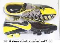 Sepatu Bola Terbaru Nike T90 Hitam logo Kuning ( UK 38-42)