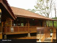 Vila Kayu - Wooden Villa