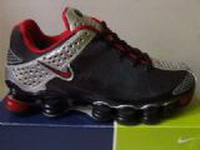 www.topbrandsell..com Sell shoes (Nike Puma Adidas Jordan1-23 dunk af1 and handbag)