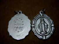 Medali impor Itali : Maria Keramat Ukir ( 3 cm)