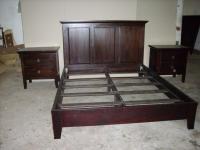 COLONIAL BED