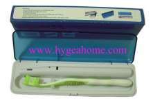 UV toothbrush sanitizer/sterilizer
