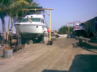 BUILD SPEED BOAT IN FIBREGLASS. PRICE FROM USD.10.000/PC