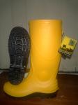 BOOT PVC AP ( SAFETY BOOT PVC WITH STEEL MID SOLE / AP SAFETY BOOT S3 YL )