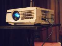 RENTAL PROJECTOR