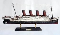 Collectible Ship Model - Titanic 1912