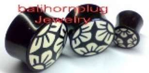 body part piercing horn plugs and tunnelsjewelry,  3 white flower inlay