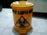 Tong sampah injek limbah medis