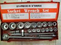 21 Pieces Socket Wrench Set
