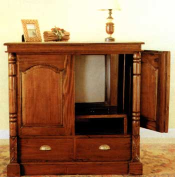 YM 413 - TV Cabinet