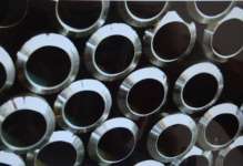 SEAMLESS CARBON AND LOW ALLOY STEEL PIPES