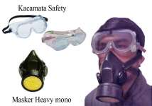 Kacamata Safety dan Masker Heavy / Safety goggles and masks Heavy.