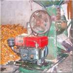 Mesin pemipil jagung tanpa roda