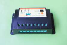 solar charge controller LS1524RD,  15A,  12/ 24V