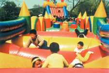 Inflatable Bounce house 007