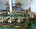 Gamelan Perunggu,  Kuningan dan Besi