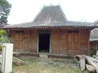 RUMAH_ ANTIEK